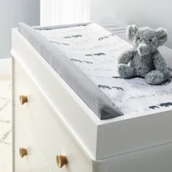 Wipeable Two By Two Changing Pad Cover - Cloud Islandā¢