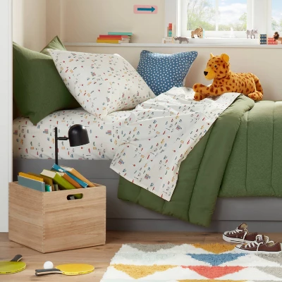 City Cars Cotton Kids' Sheet Set - Pillowfort™ 3 City Cars Cotton Kids' Sheet Set - Pillowfort™